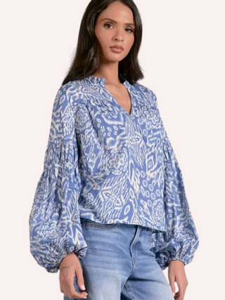 Puffed Sleeves Top
